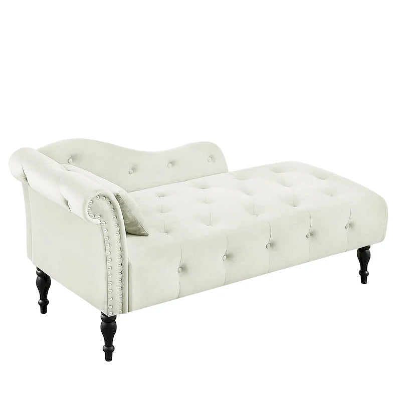 60.6 Chaiselongue mit Samtbezug, Knopfheftung und Ziernägeln