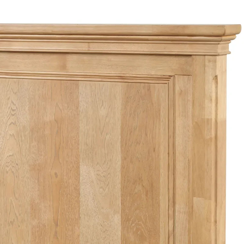 Bett aus Massivholz mit Paneelen aus natürlicher Eiche im Landhausstil