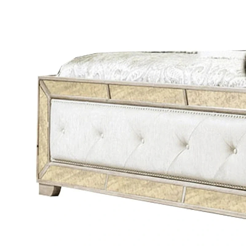 Holzbett in Queen-Size mit Kunstlederpolsterung, Gold und Silber