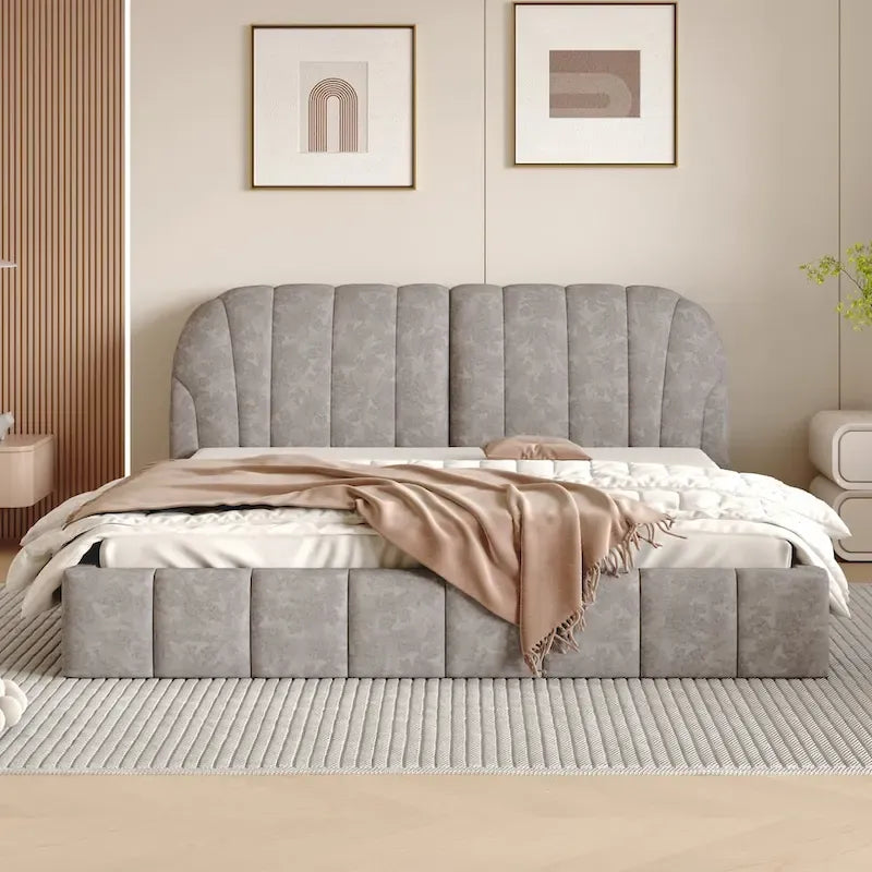 Lit plateforme rembourré grand format avec tête de lit en tissu épais